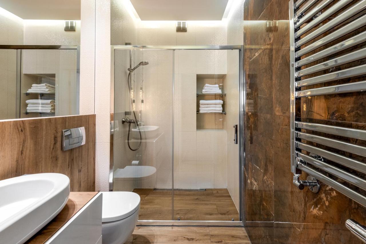 Premium Apartment For Jewish Quarter & Old Town Plus Pool Краків Екстер'єр фото