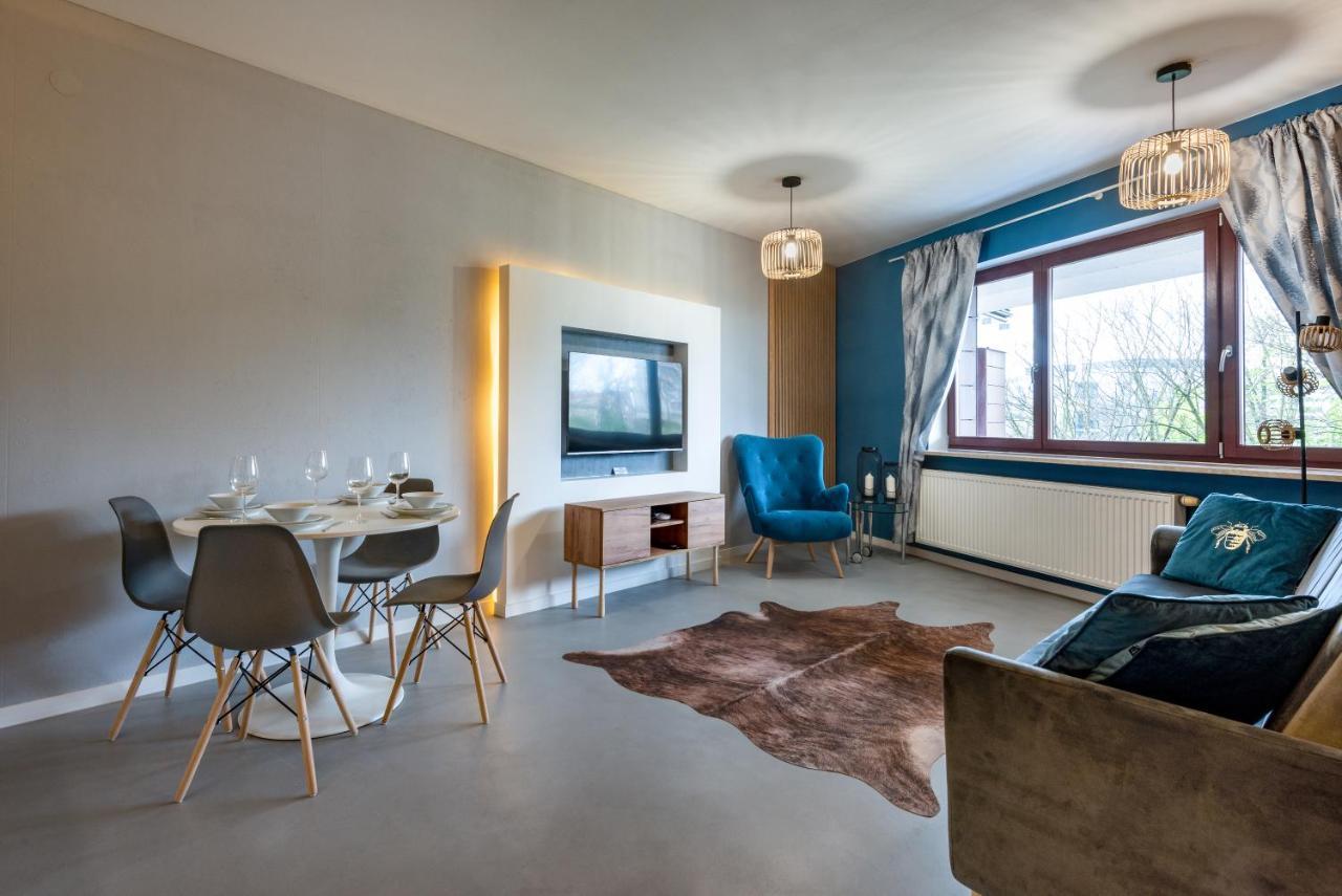 Premium Apartment For Jewish Quarter & Old Town Plus Pool Краків Екстер'єр фото